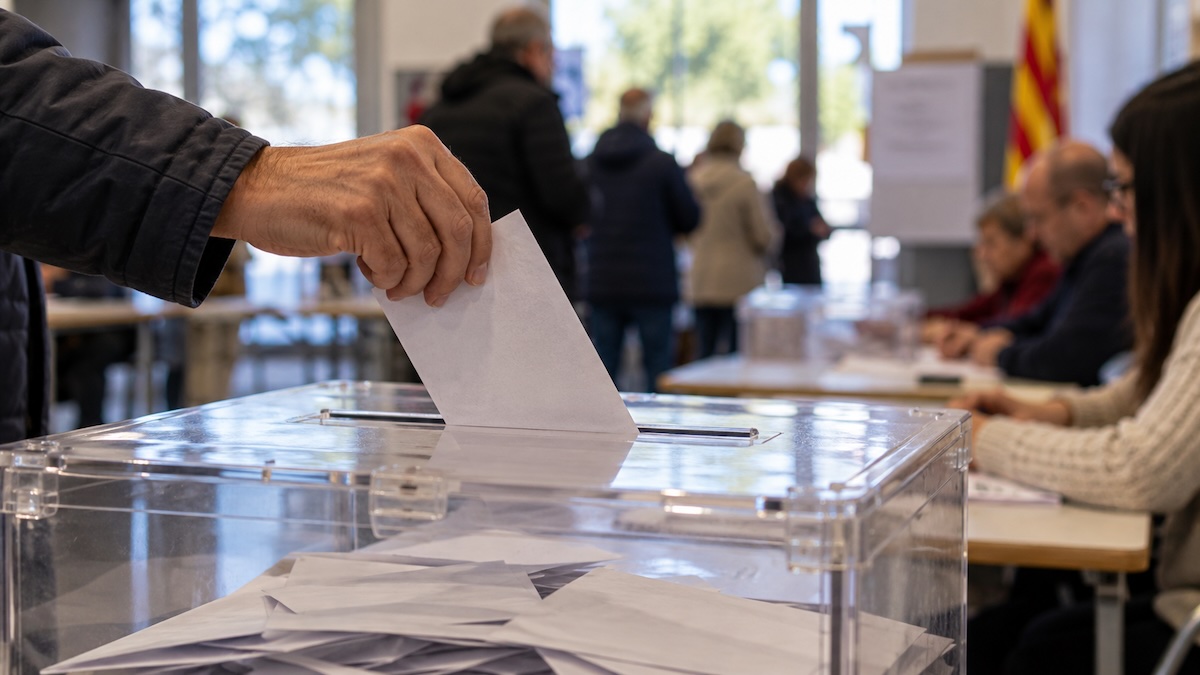 Dotze victòries del PSC, dues dels Comuns i una del PSUC: així ha canviat el vot dels vicentins des de 1979